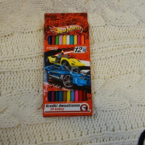 KREDKI OŁÓWKOWE DWUSTRONNE -HOT WHEELS