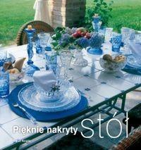 Pięknie nakryty stół